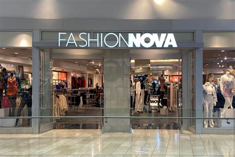 fashion nova store